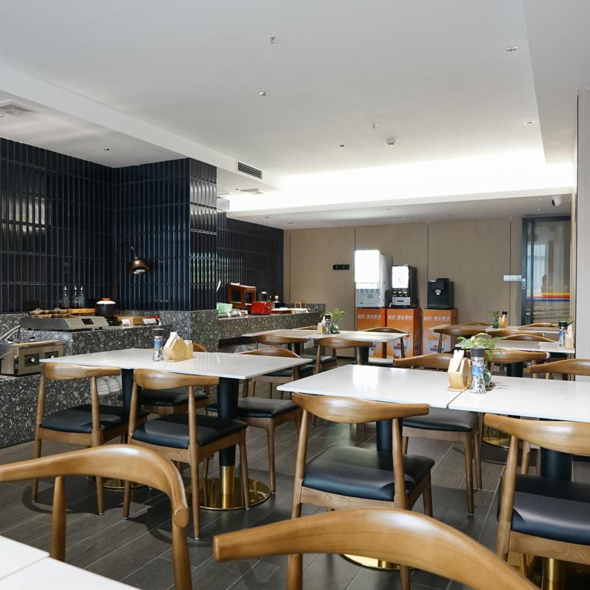 Paco Business Hotel Guangzhou Tianhe Coach Terminal Branch 55/68