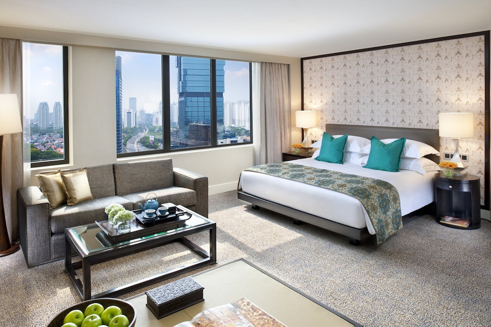 Mandarin Oriental, Jakarta 17/86