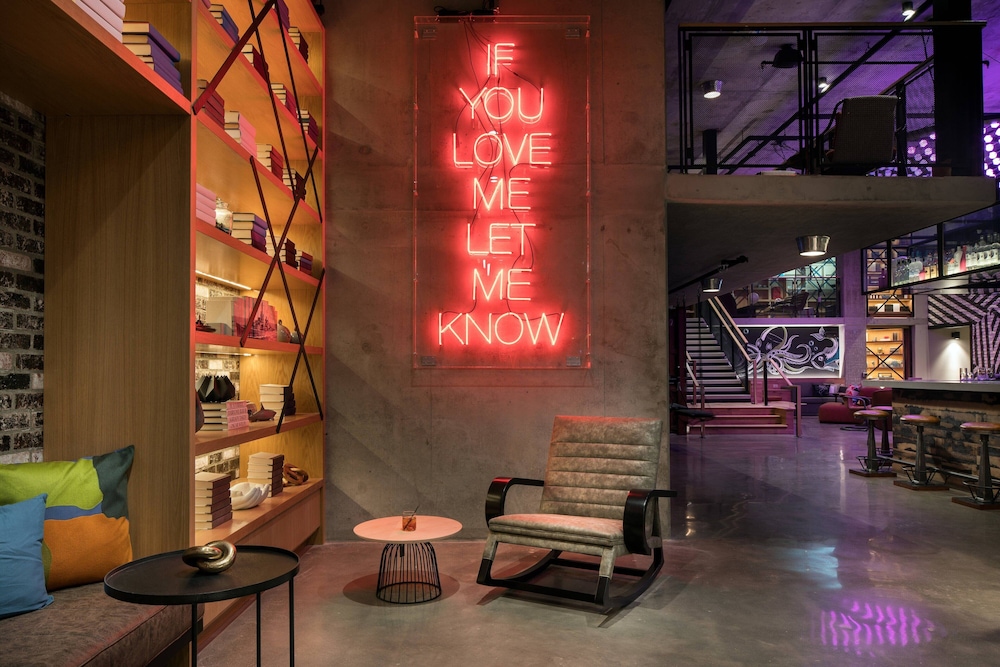 Moxy San Diego Downtown/Gaslamp Quarter 12/26