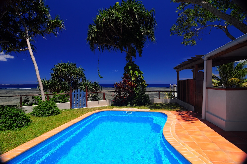 Hideaway Island Resort 72/75