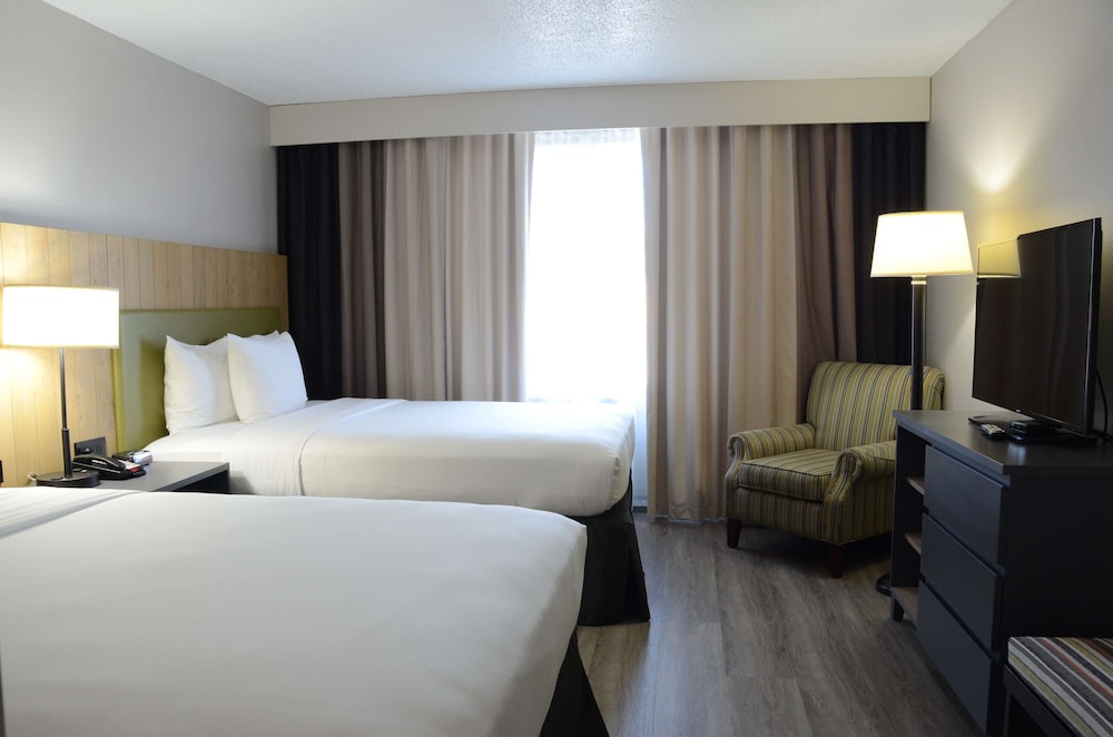 Country Inn & Suites by Radisson, Buford at Mall of Georgia, GA 22/51