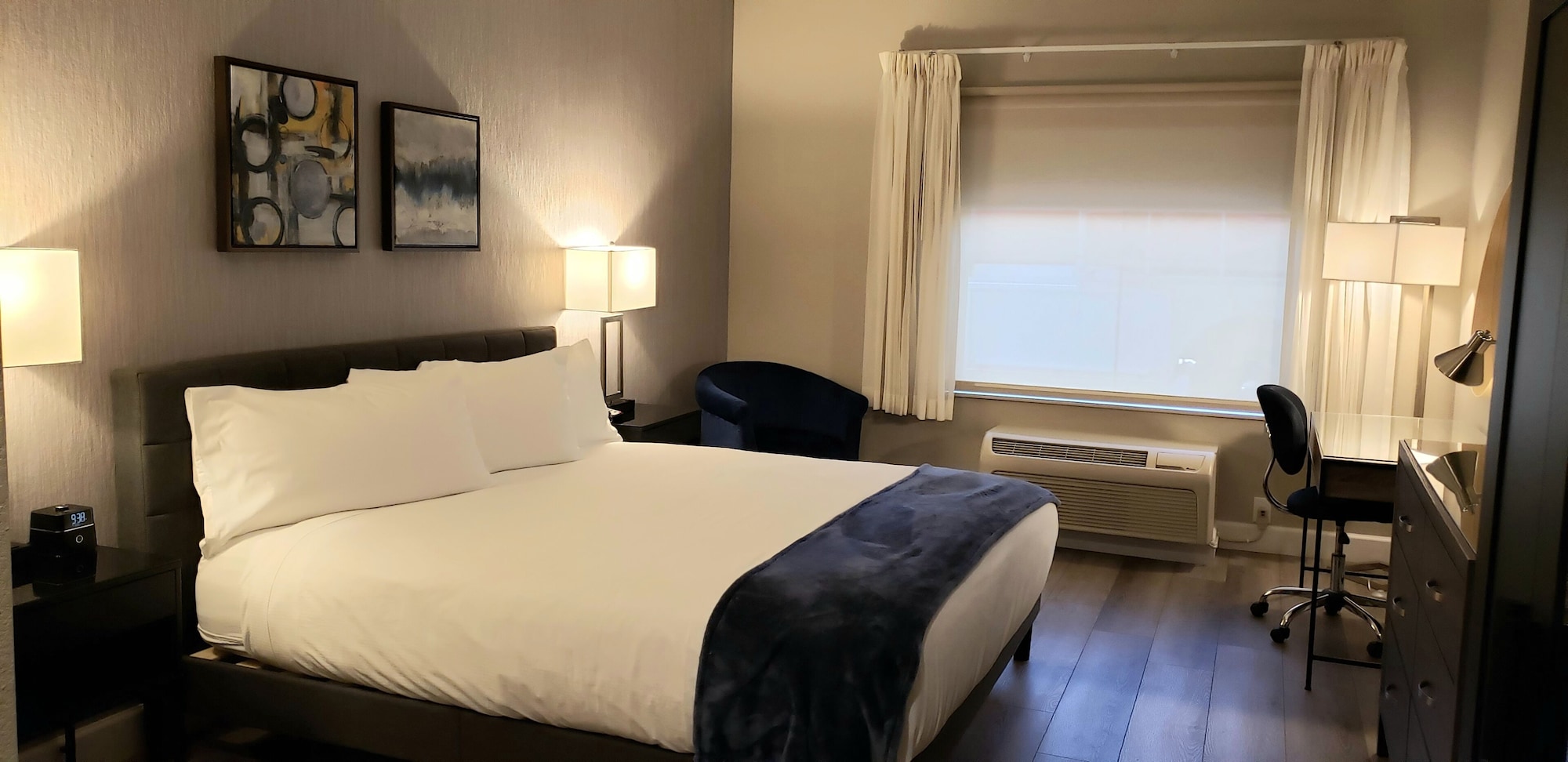 Standard, King Bed