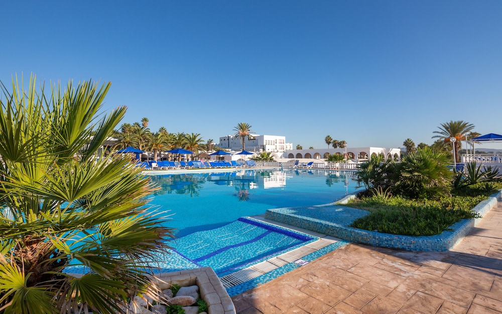 Samira Club 22/54