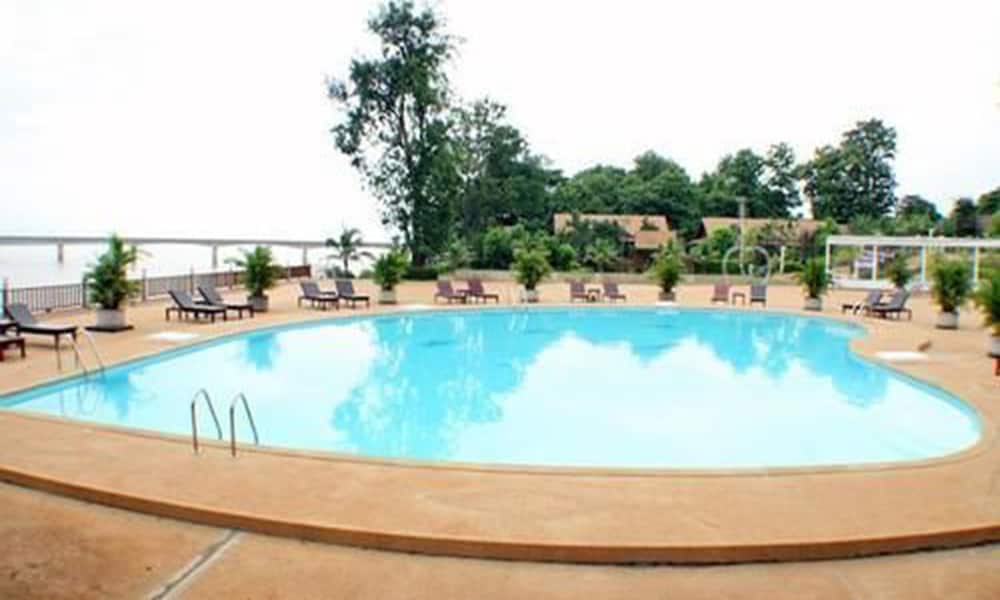 Arawan Riverside Hotel 5/65