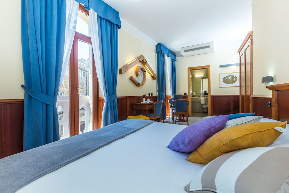 Hotel Duomo 22/73