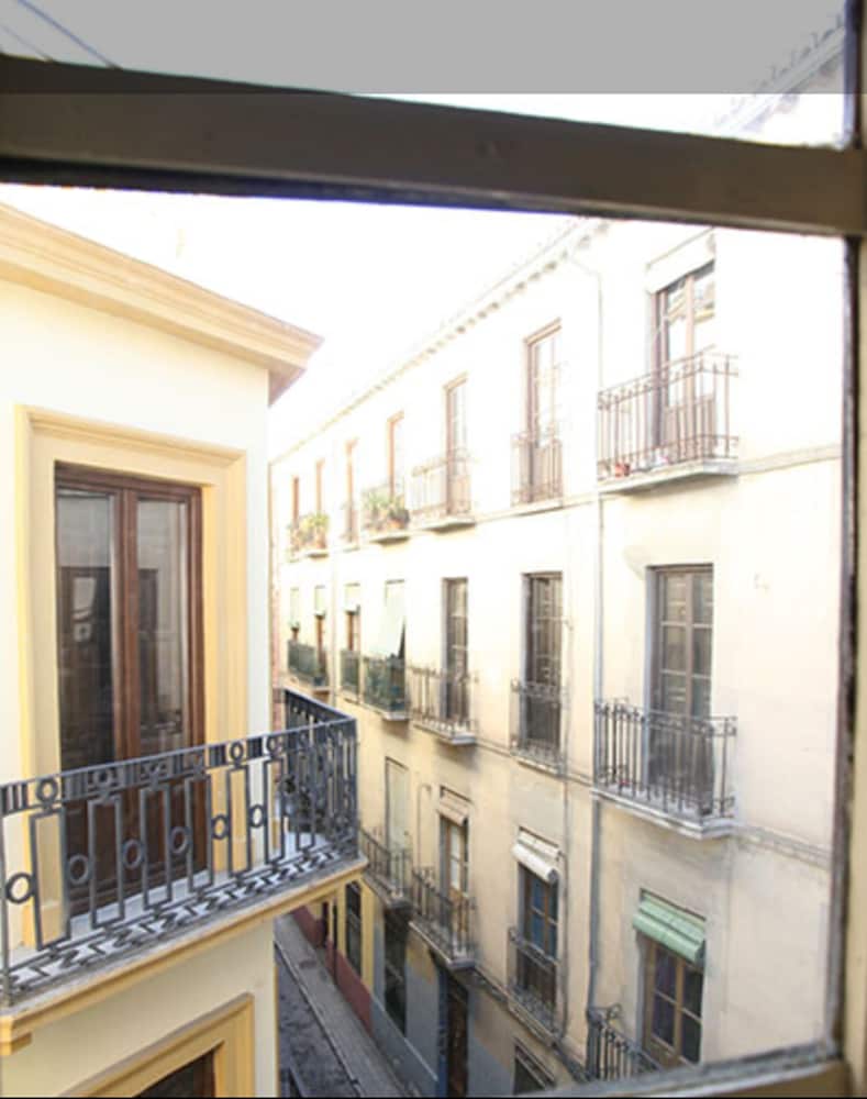 Pension San Joaquin 2/28