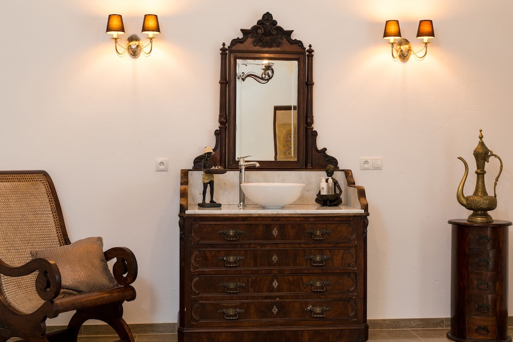 Tikitam Palms Boutique Hotel 7/50