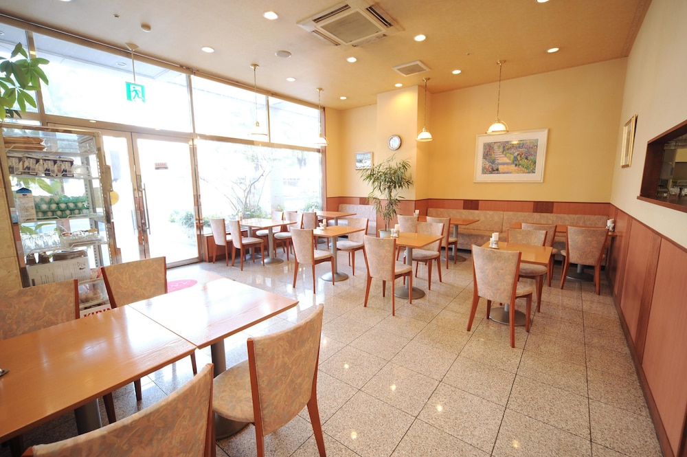 Bright Park Hotel 35/38