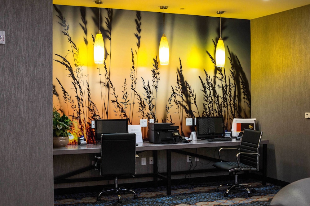 Holiday Inn Express And Suites Oklahoma City Southeast I 35 41/48