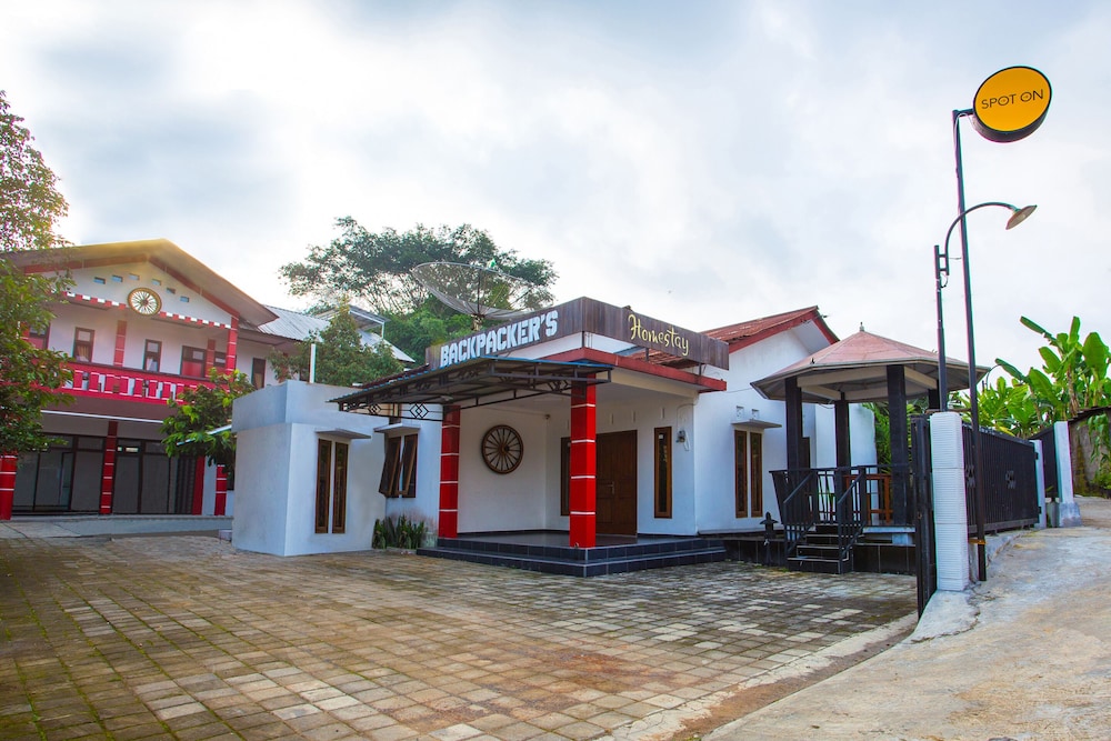 SPOT ON 2718 Backpacker's Homestay Jlegong 11/51