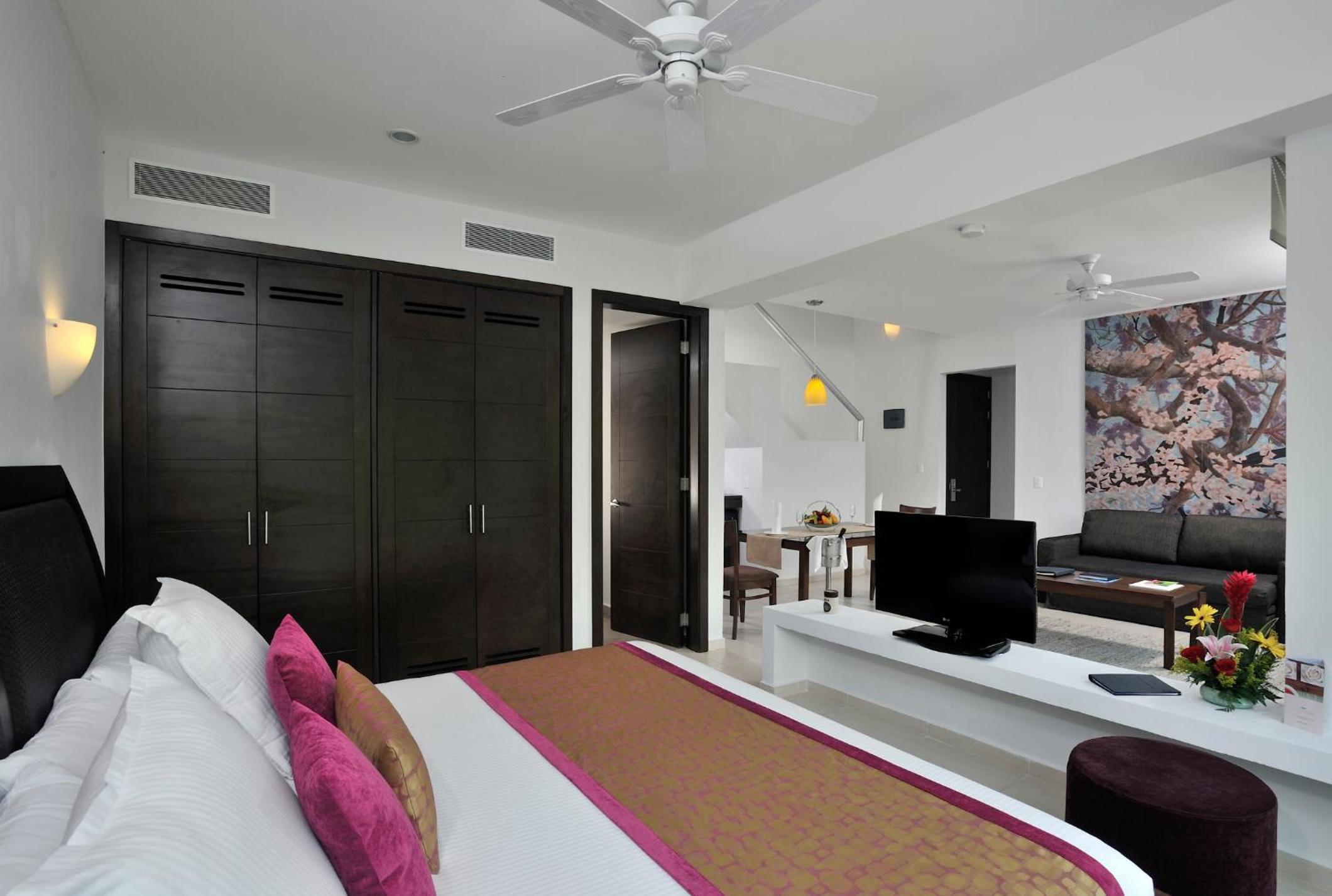 Junior Suite, Superior, Penthouse