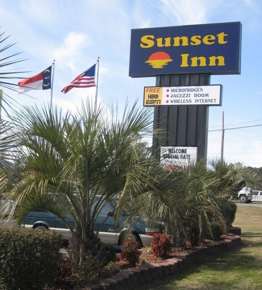 Sunset Inn 6/37