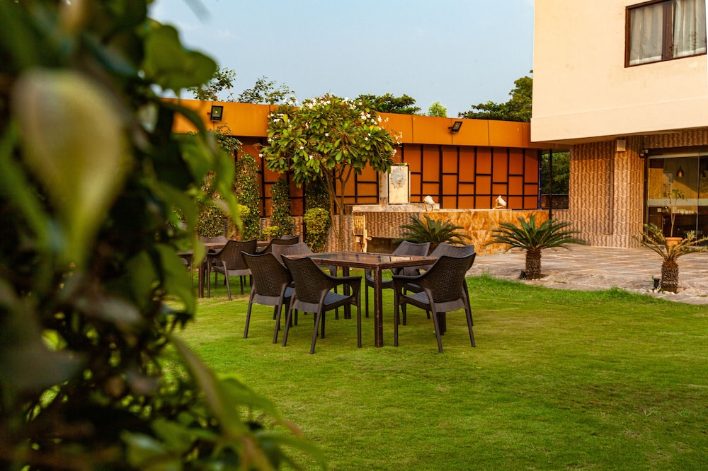 Zone Connect by The Park Udaipur 24/36