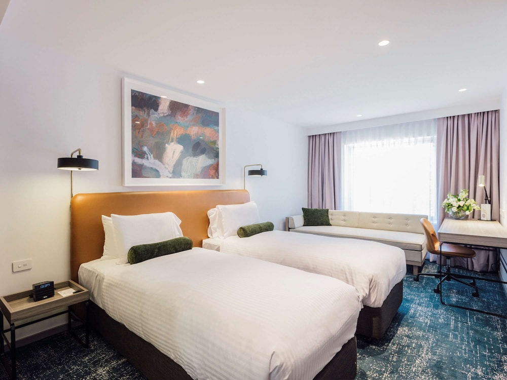 Novotel Sydney Darling Square 30/65