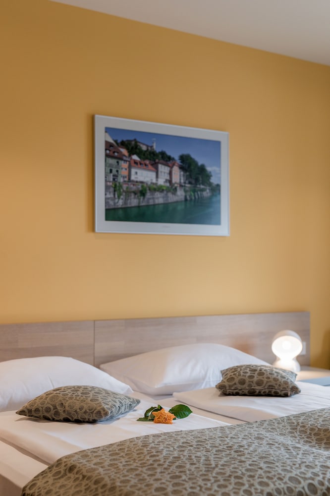 Hotel Florjanckov Hram 9/33