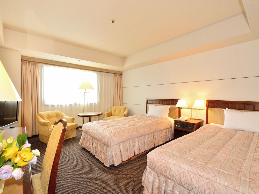 Grand Hamamatsu 15/49