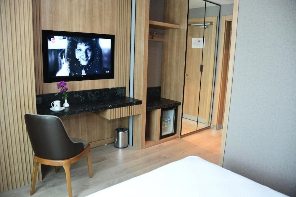 RADAR OTEL 43/50