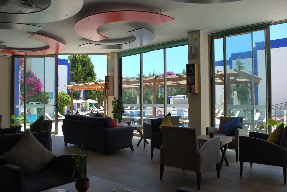 Serpina Hotel - Adults Only 48/68