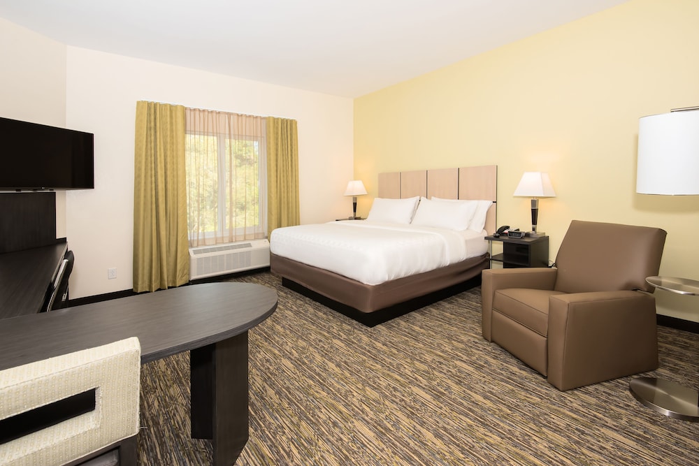 1 Bedroom, Suite, King Bed, Accessible