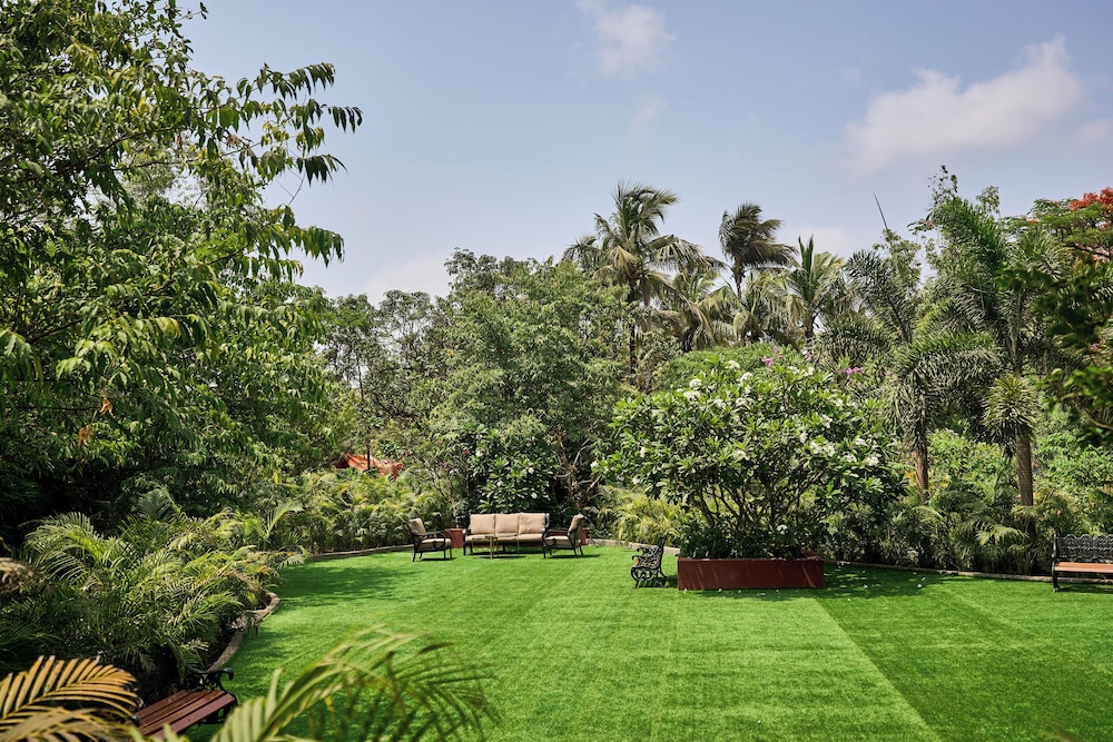 Mayfair Manor Alibag 34/39