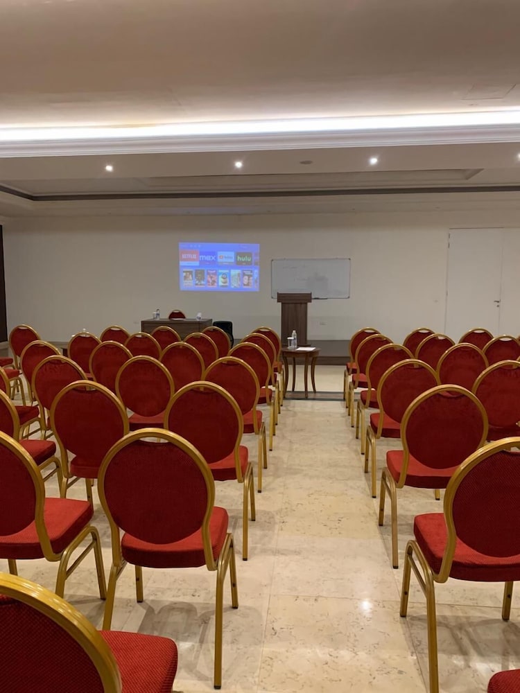 PRESIDENT HOTEL JOUNIEH 19/30