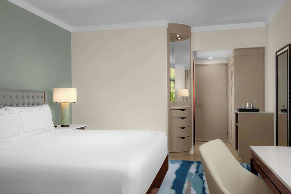 Tower, 2 Double Beds, Construction View, Bonaire Curacao Tower