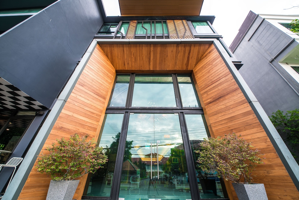 Jira Boutique Residence 2/50