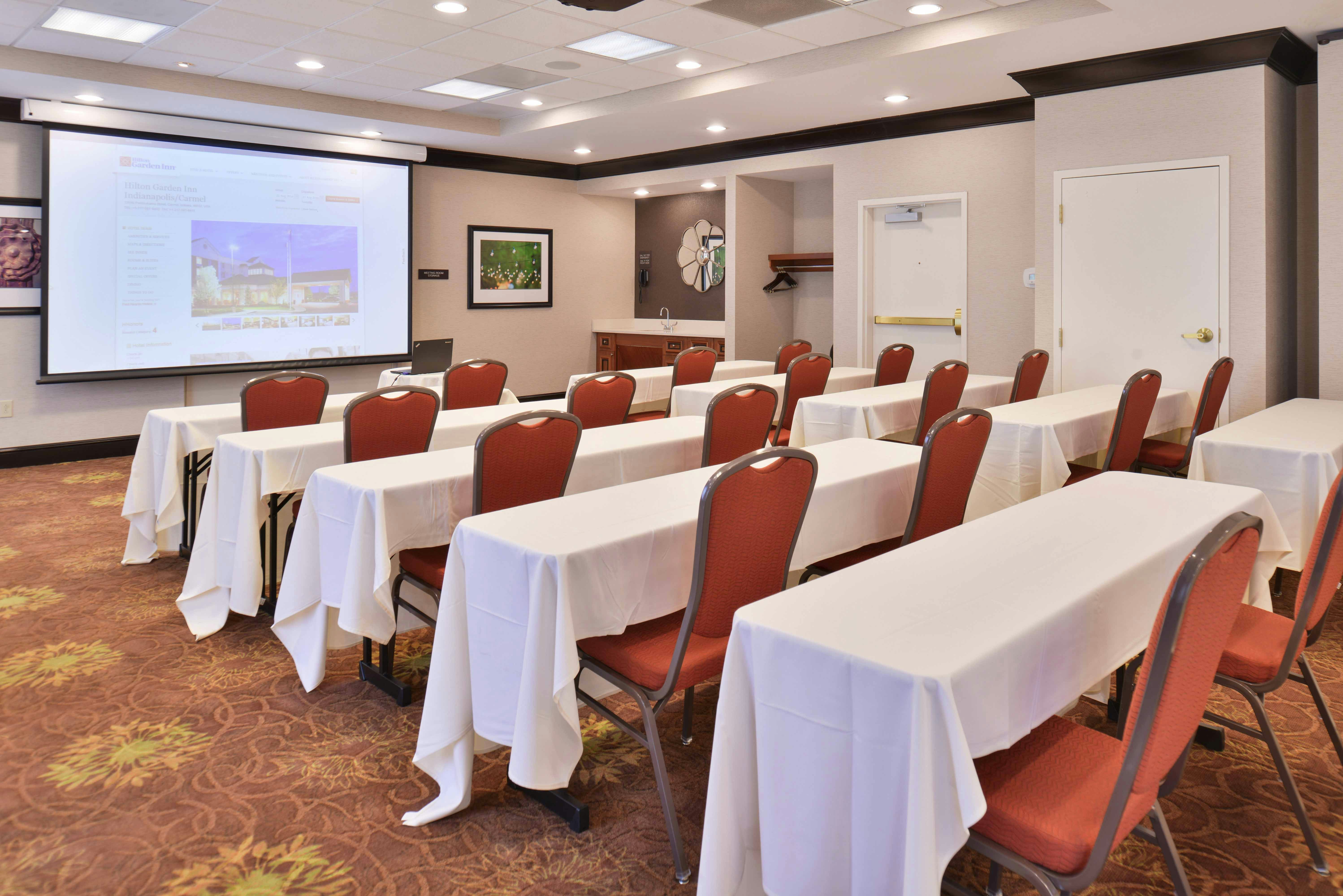 Hilton Garden Inn Indianapolis Carmel Hotel 34/45