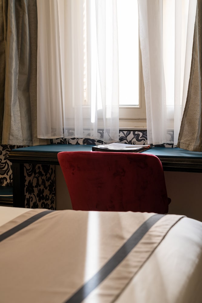 Hotel Napoleon Ajaccio 36/55