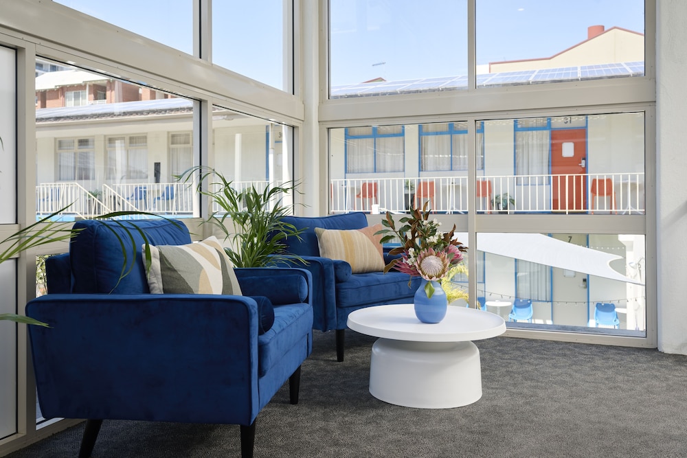 Baileys Parkside Motel by VetroBlu 38/55