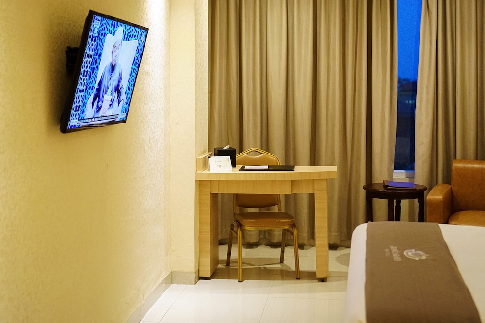 Grand Arabia Hotel 14/18