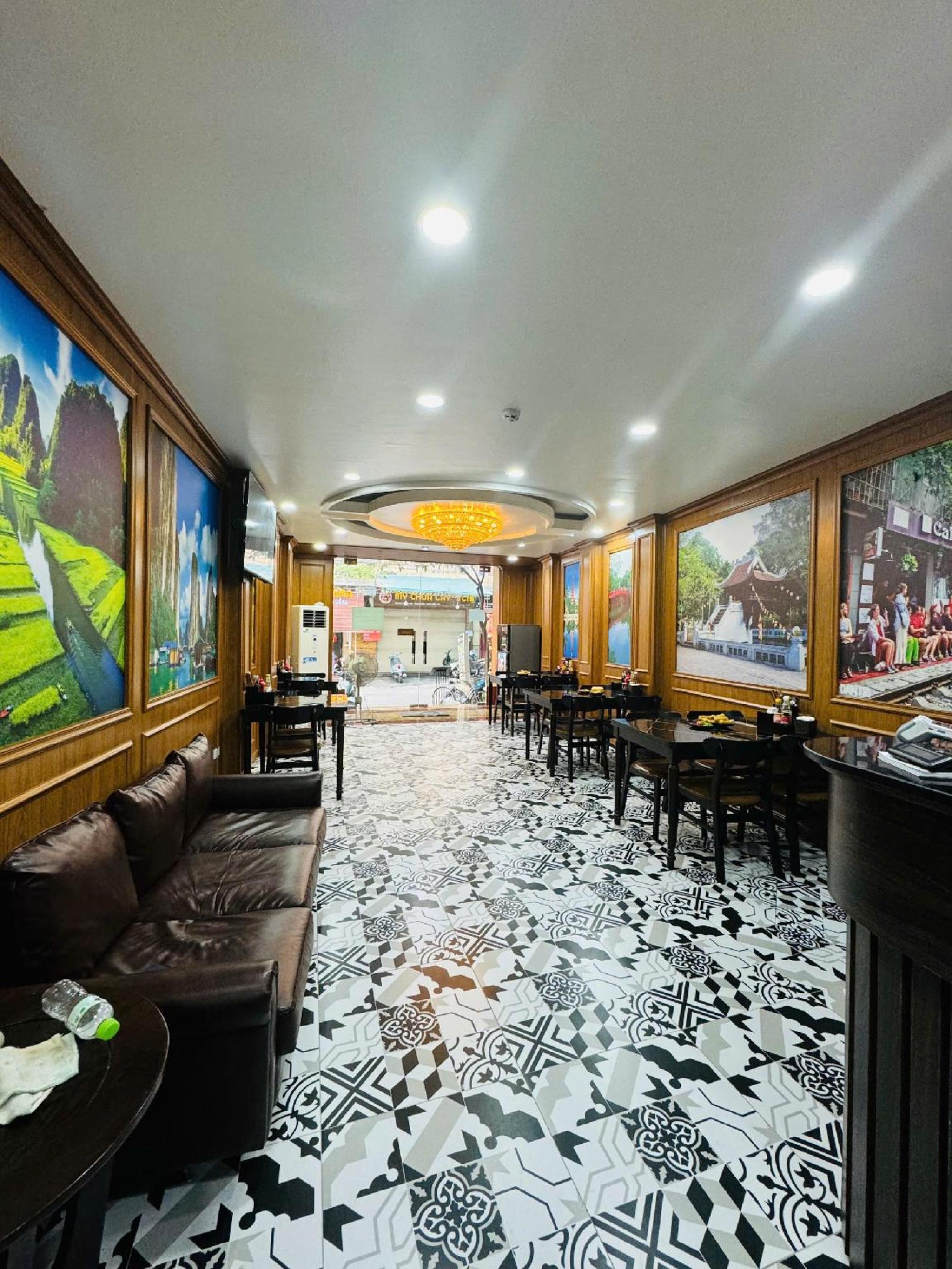 Holiday Suites Hotel & Spa Hanoi 26/30