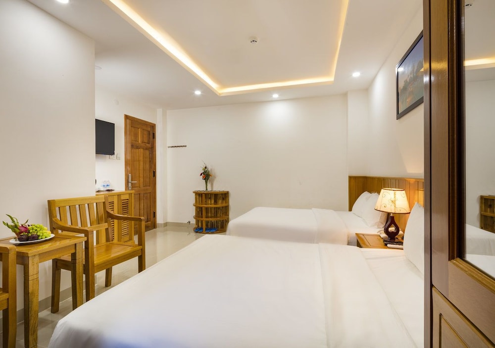 Royal Hotel Nha Trang 34/55