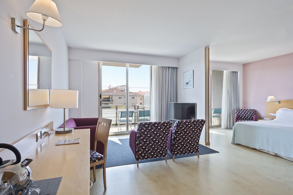 Sol Port Cambrils (ex Tryp Port Cambrils) 50/72