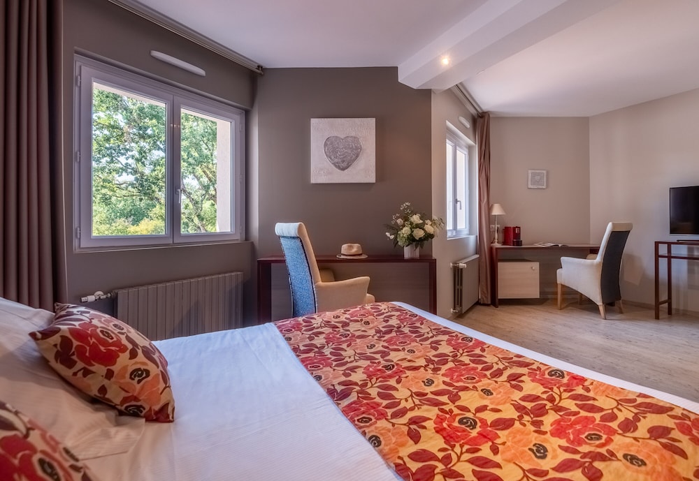 Hotel Causse Comtal 26/84