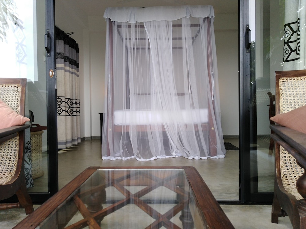 Lara's Place Unawatuna 4/42