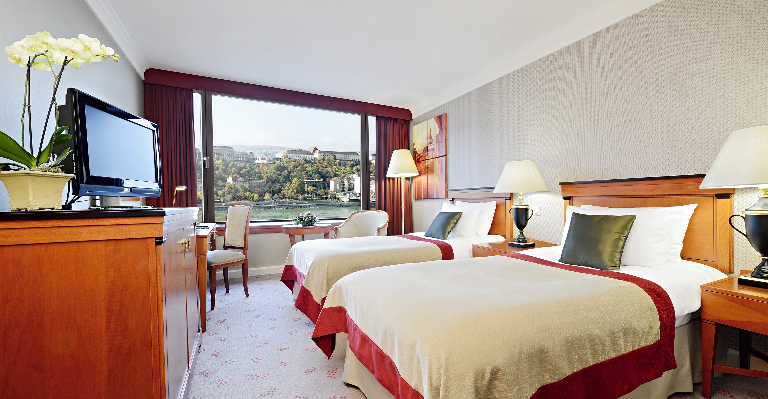 Intercontinental Budapest 18/79