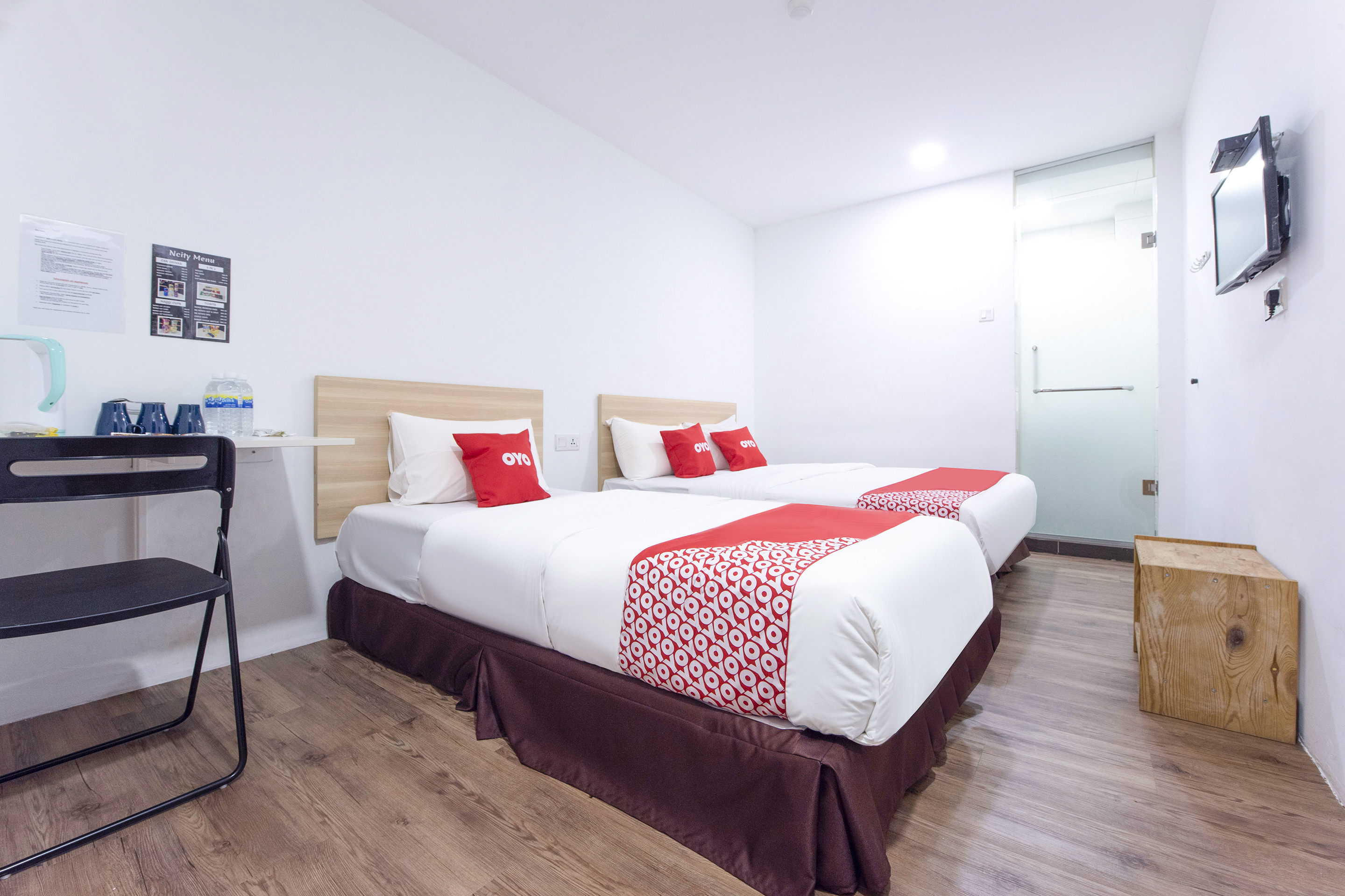 N City Hotel 37/48