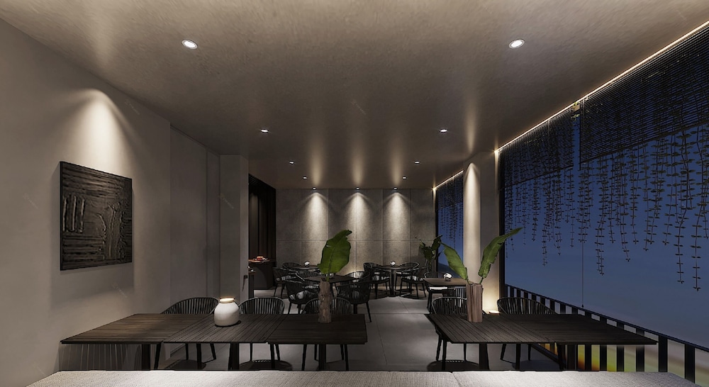 Legend Boutique Hotel 7/69