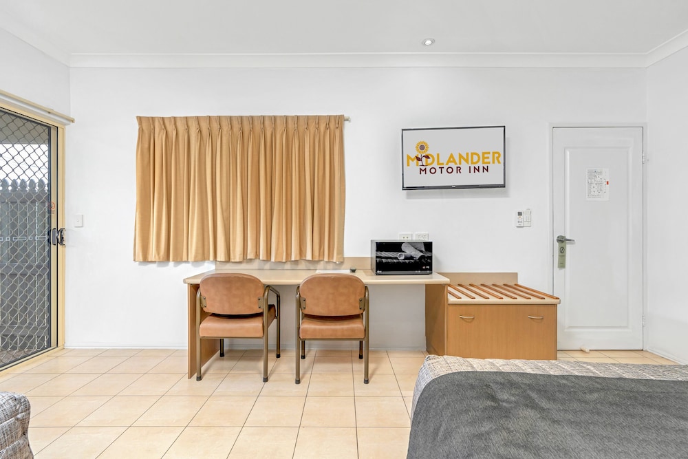Midlander Motor Inn 46/66