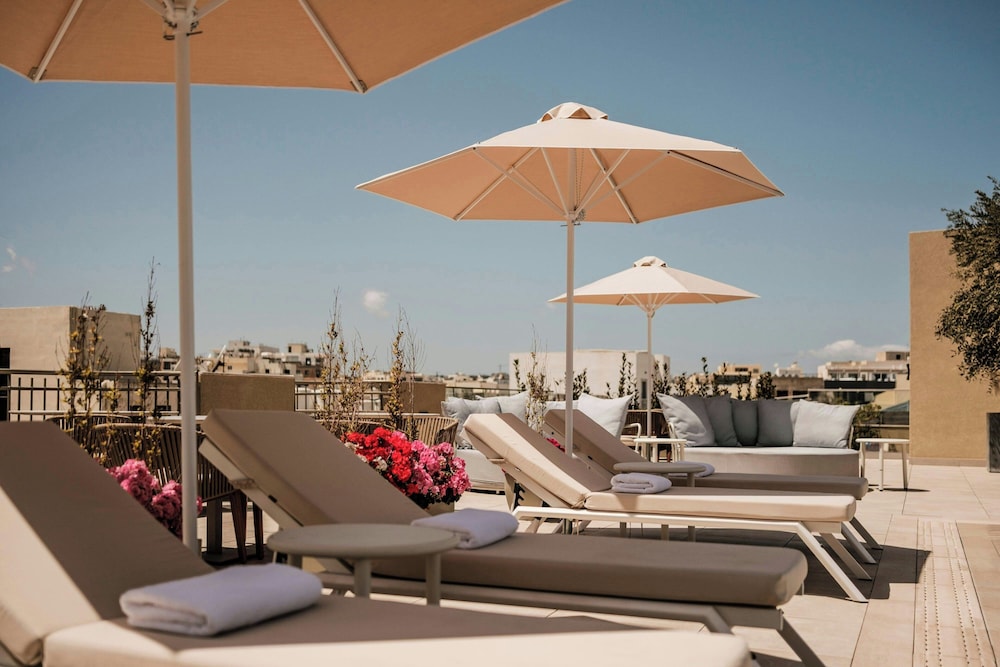 Courtyard by Marriott Sliema 43/50