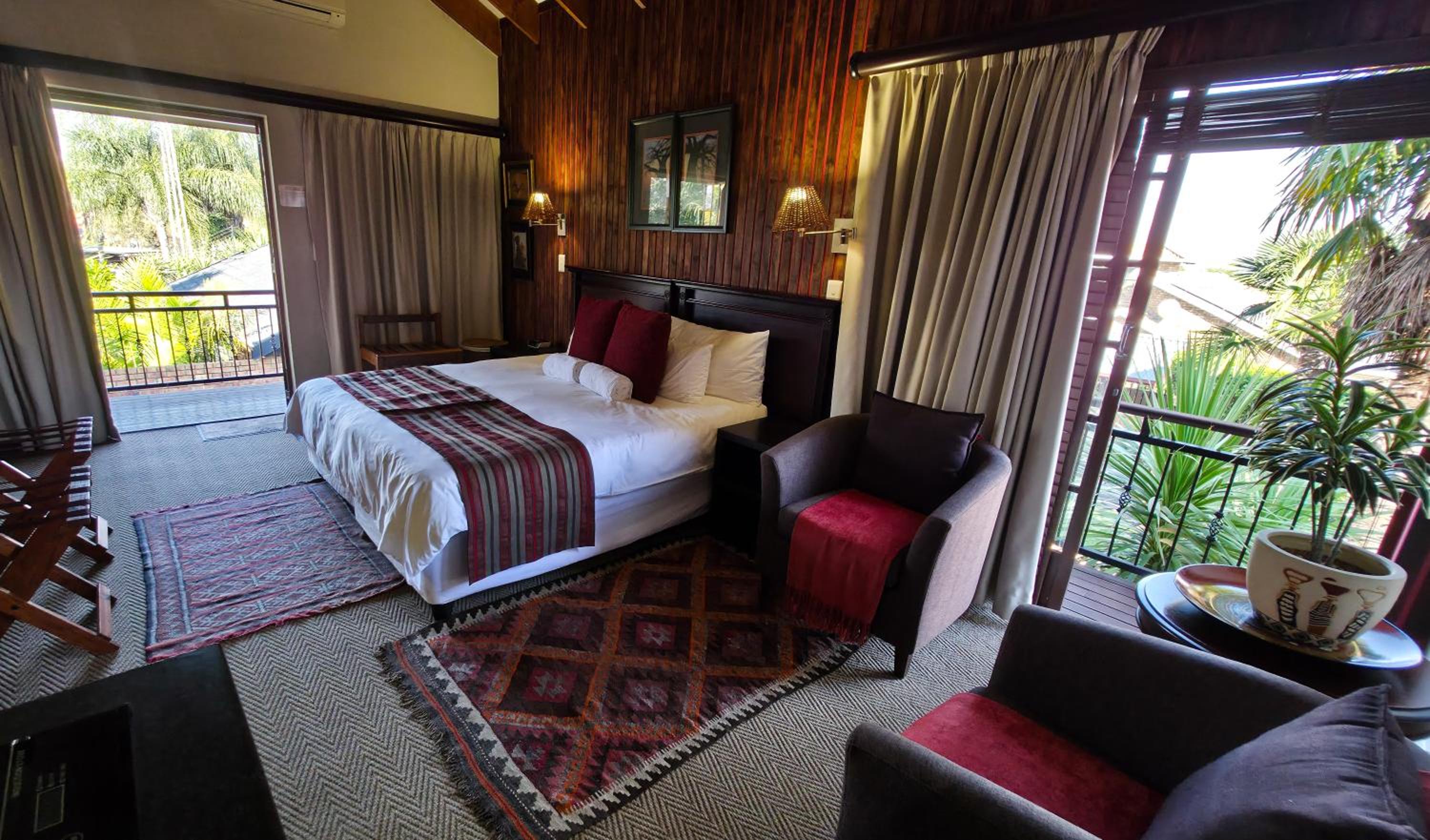 Africa House Guest House 2/23