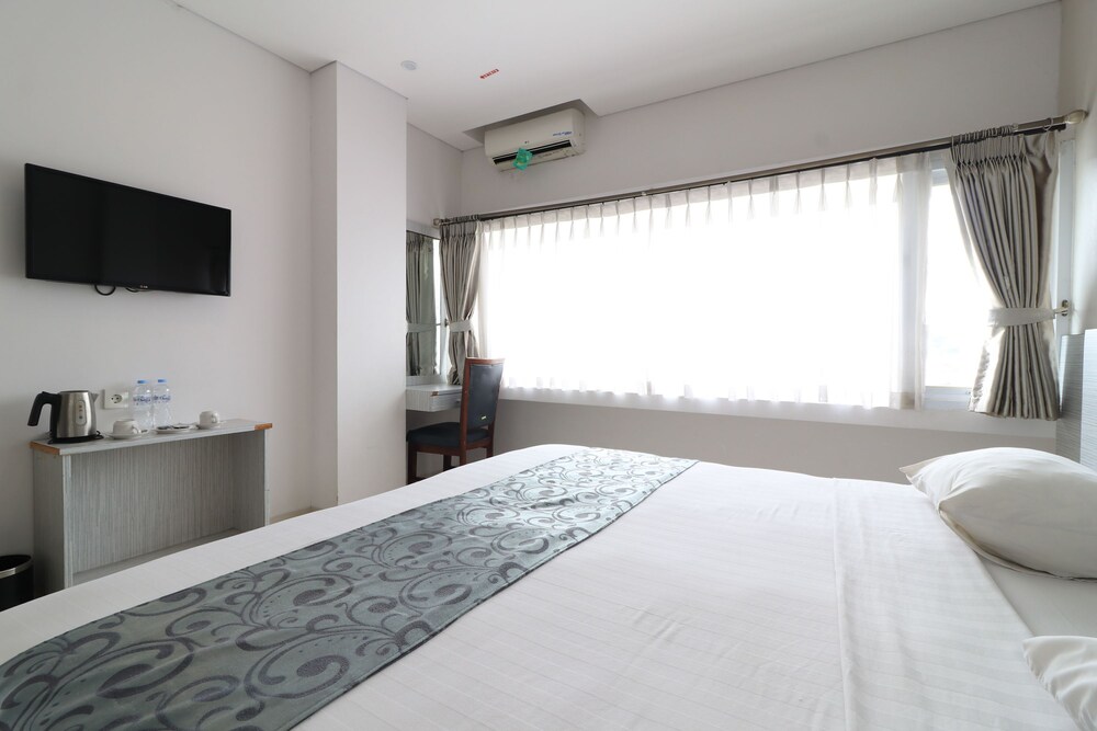 Kembang Hotel 5/19