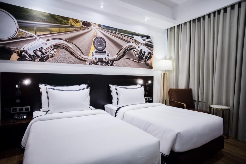 Regal Reseau Hotel & Spa 15/40