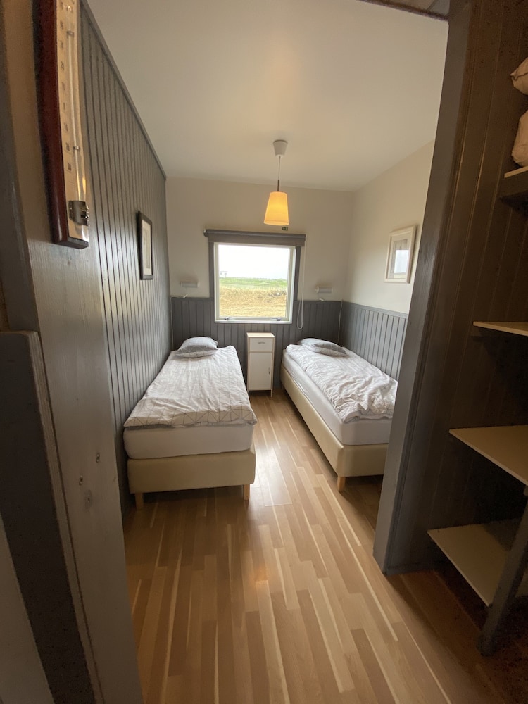 Gardur Apartments 20/65