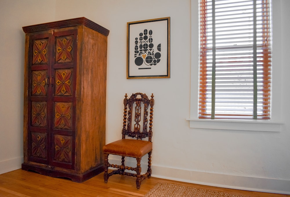 El Paradero Bed & Breakfast Inn 60/79