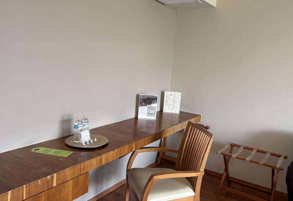 Lombardo Suites 43/50