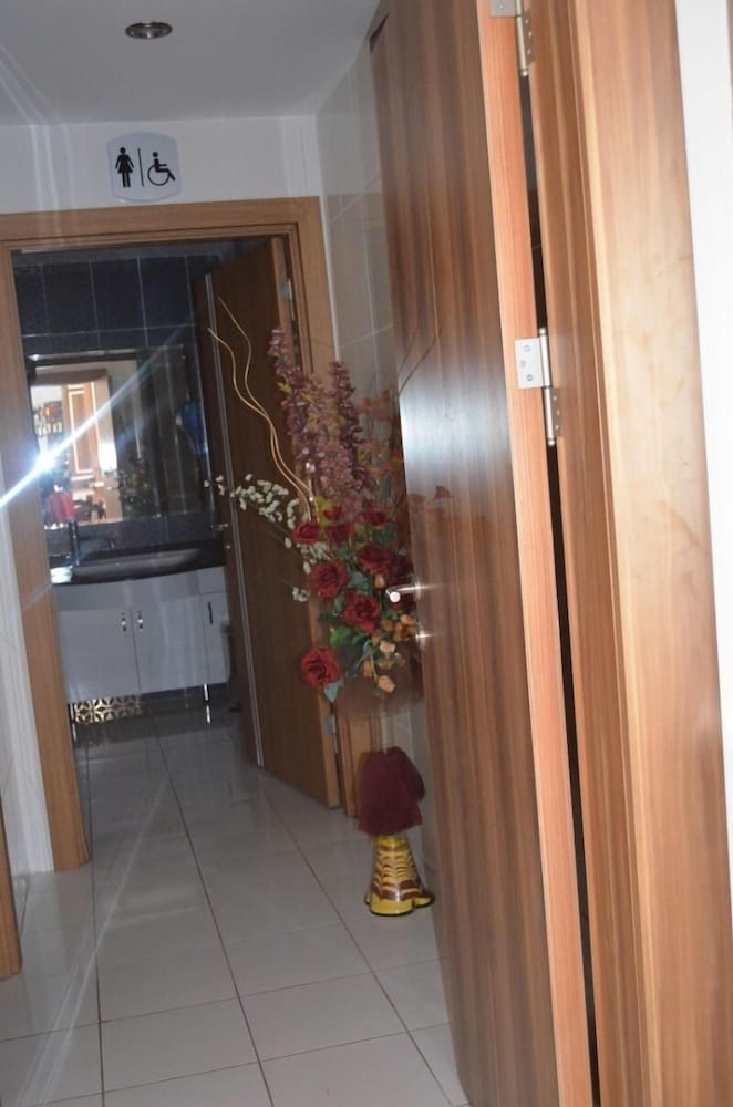 Mitos Apartment Hotel 8/42