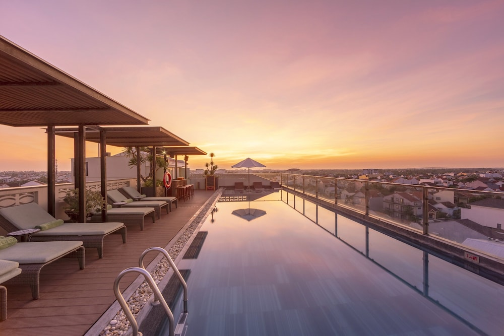 Little Gem Hoi An Boutique Hotel & Spa 59/63