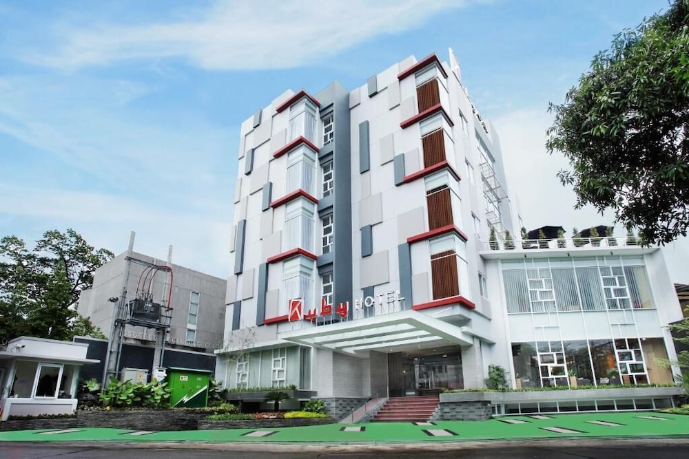 RUBY HOTEL SYARIAH 3/24